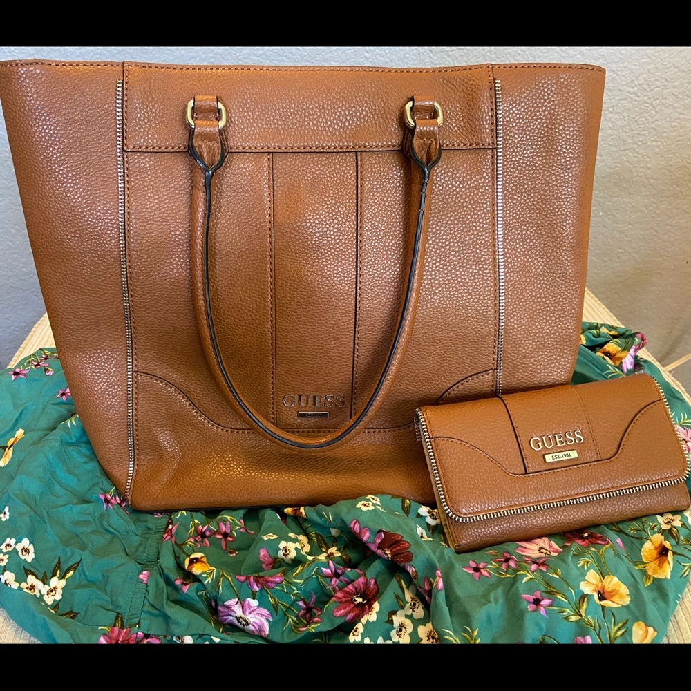 Guess Purse & Guess Wallet